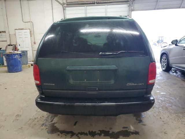 1998 Dodge Grand Caravan LE