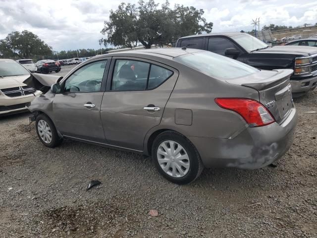 2013 Nissan Versa S