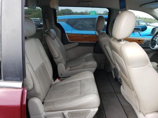 2008 Chrysler Town & Country Limited