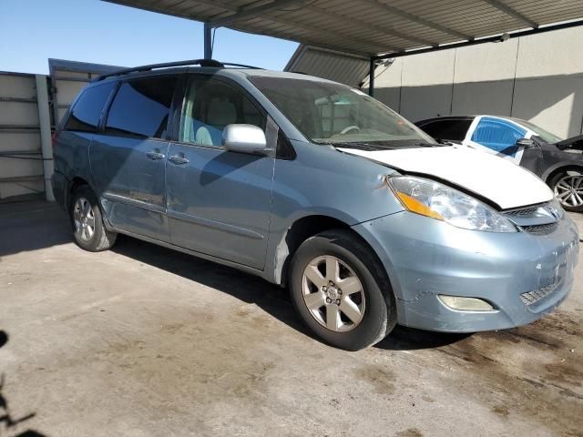 2007 Toyota Sienna XLE