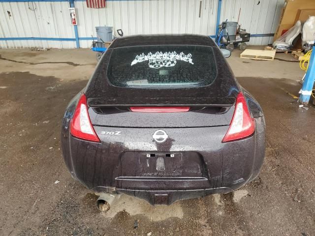 2011 Nissan 370Z Base