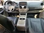 2016 Chrysler Town & Country Touring L