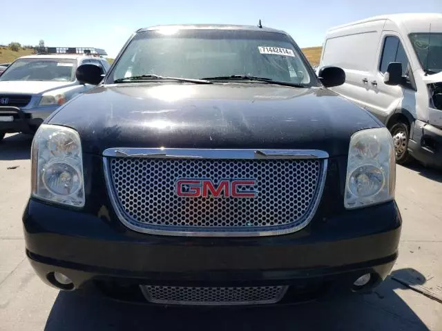 2013 GMC Yukon Denali