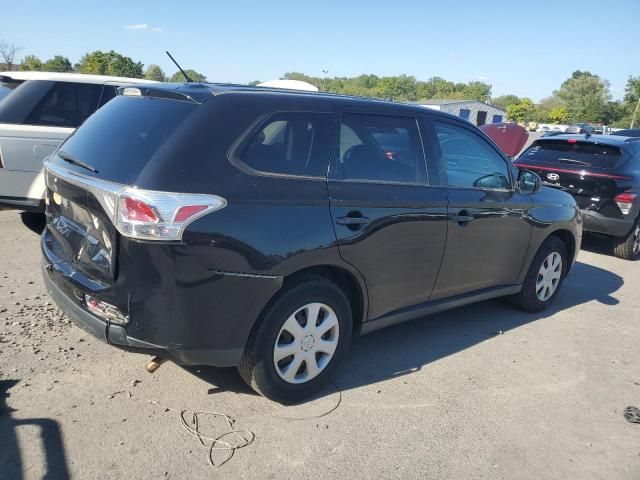 2014 Mitsubishi Outlander ES