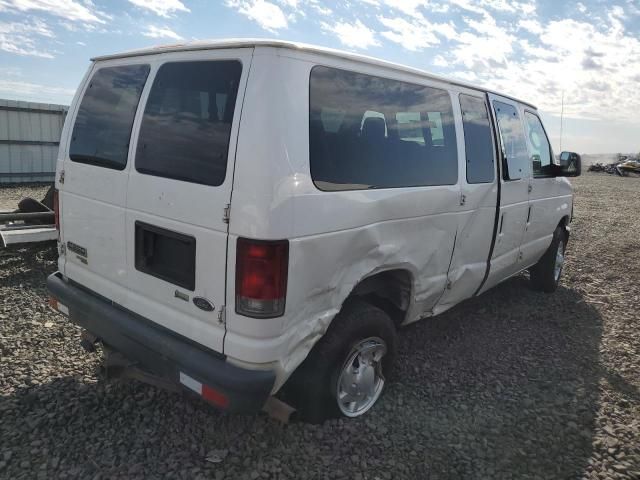 2013 Ford Econoline E350 Super Duty Wagon