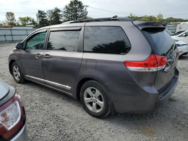 2012 Toyota Sienna XLE