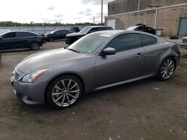 2010 Infiniti G37 Base