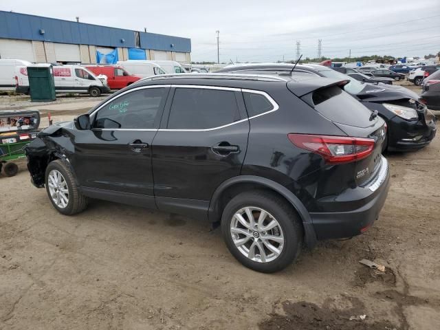 2022 Nissan Rogue Sport SV