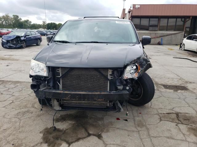 2012 Chrysler Town & Country Touring