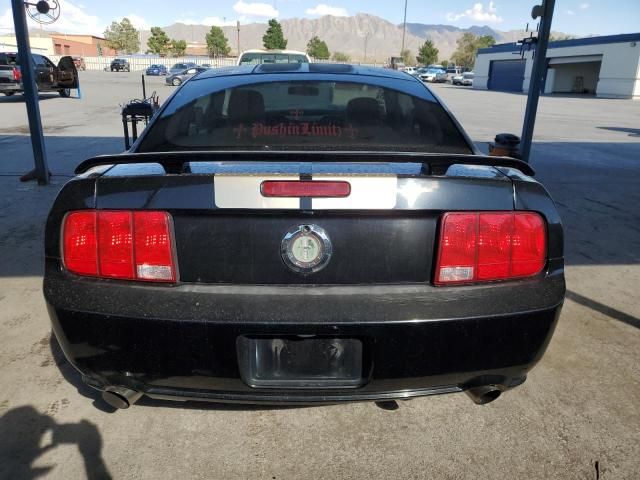 2005 Ford Mustang