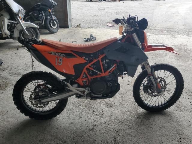 2023 KTM 690 Enduro R