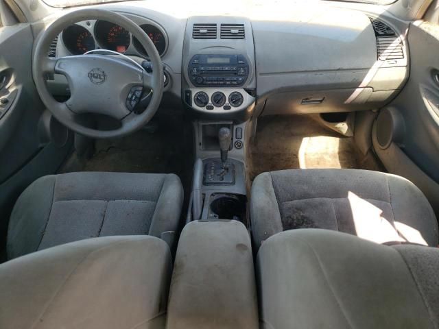 2004 Nissan Altima Base