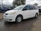 2004 Toyota Sienna CE