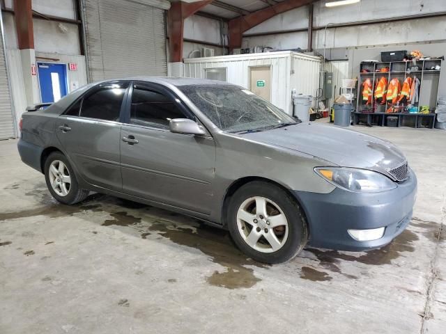 2005 Toyota Camry LE