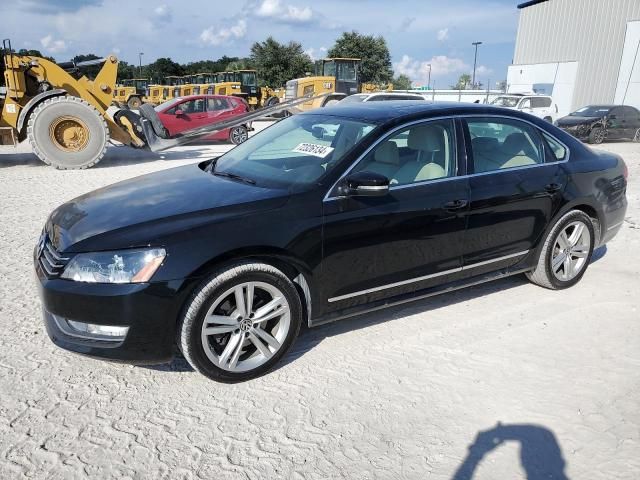 2014 Volkswagen Passat SEL