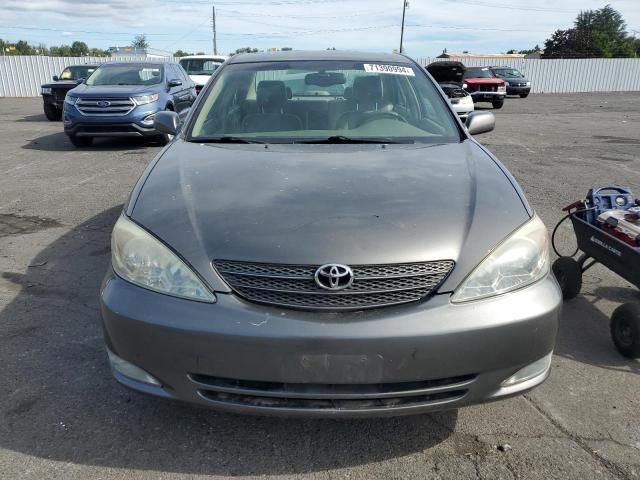 2004 Toyota Camry LE