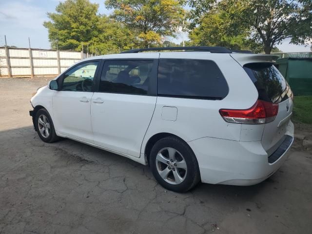 2011 Toyota Sienna LE