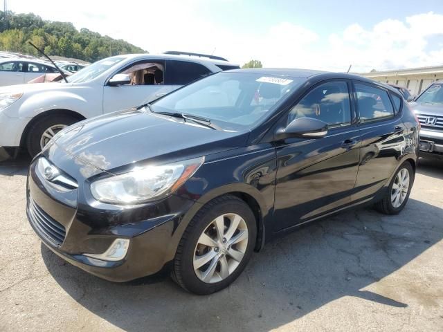 2013 Hyundai Accent GLS