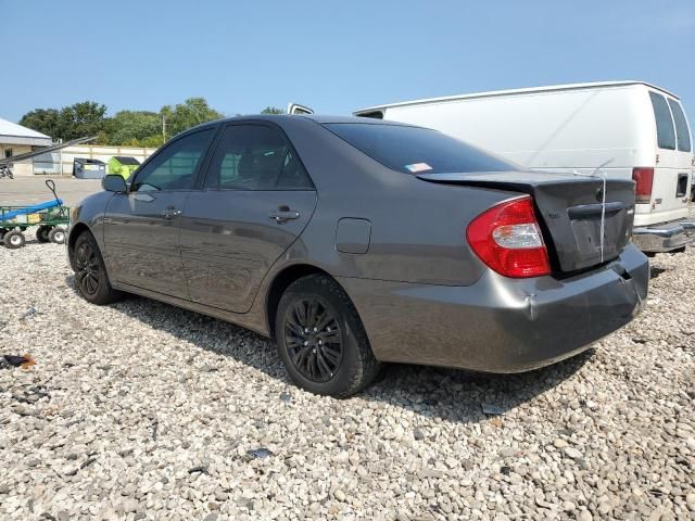 2004 Toyota Camry LE