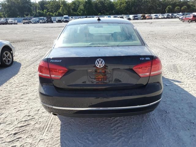 2014 Volkswagen Passat SEL