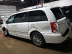 2014 Chrysler Town & Country Touring L