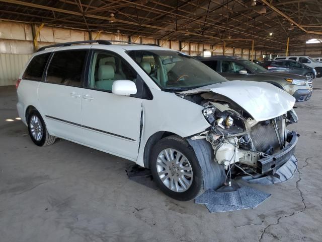 2009 Toyota Sienna XLE