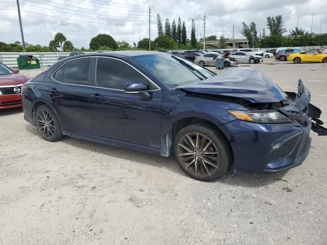 2021 Toyota Camry SE