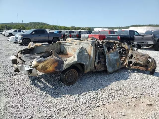 2010 Nissan Titan XE