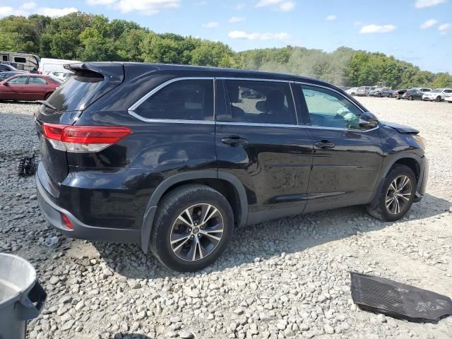 2019 Toyota Highlander LE