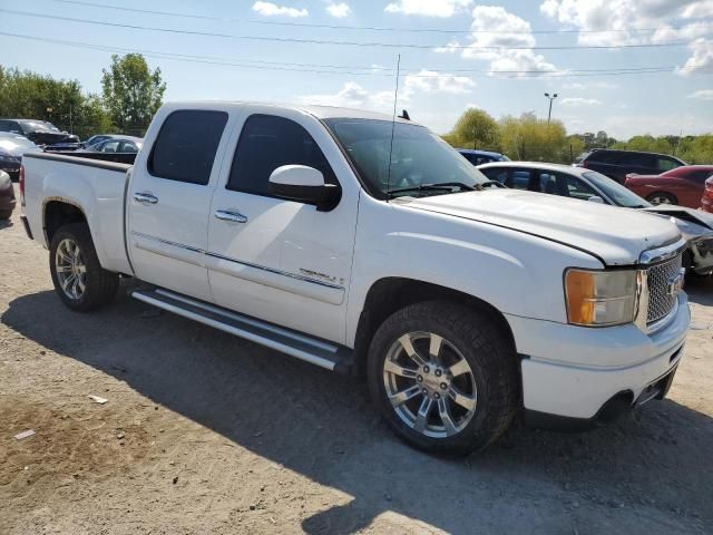 2007 GMC New Sierra Denali