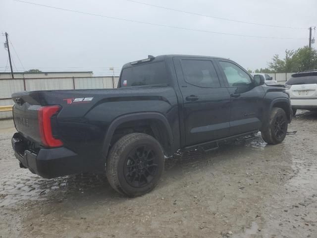 2023 Toyota Tundra Crewmax SR