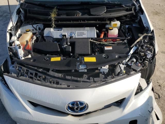 2013 Toyota Prius V