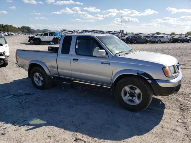 2000 Nissan Frontier King Cab XE