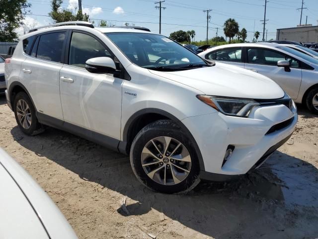 2017 Toyota Rav4 HV LE