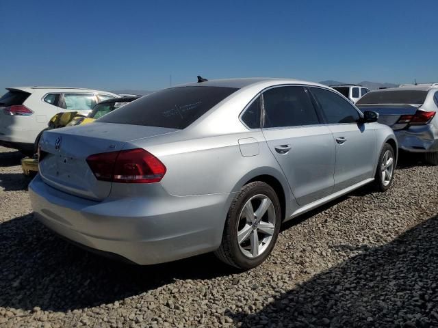 2013 Volkswagen Passat SE