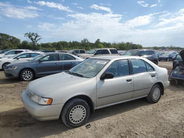 1997 Nissan Sentra Base