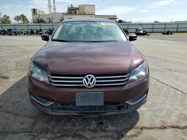 2014 Volkswagen Passat S