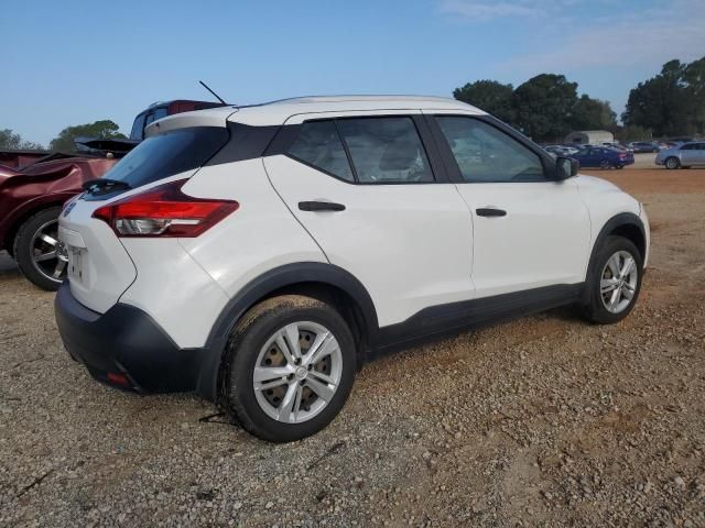 2019 Nissan Kicks S