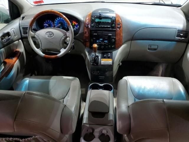 2009 Toyota Sienna XLE