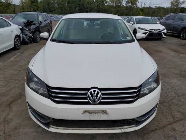 2013 Volkswagen Passat SE