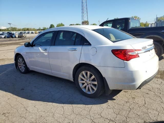 2013 Chrysler 200 Limited