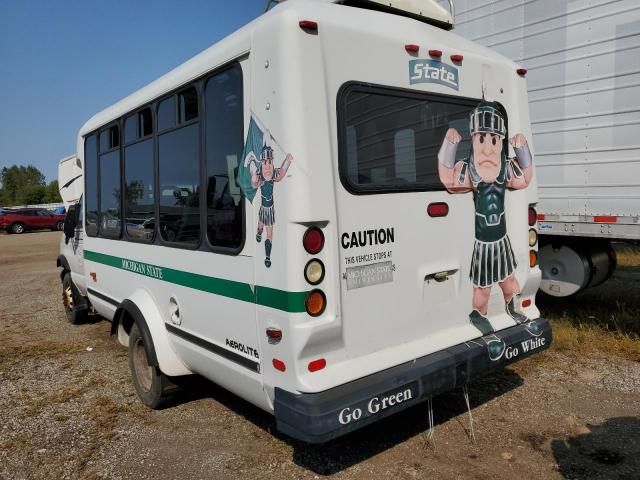 2005 Ford Econoline E350 Super Duty Cutaway Van