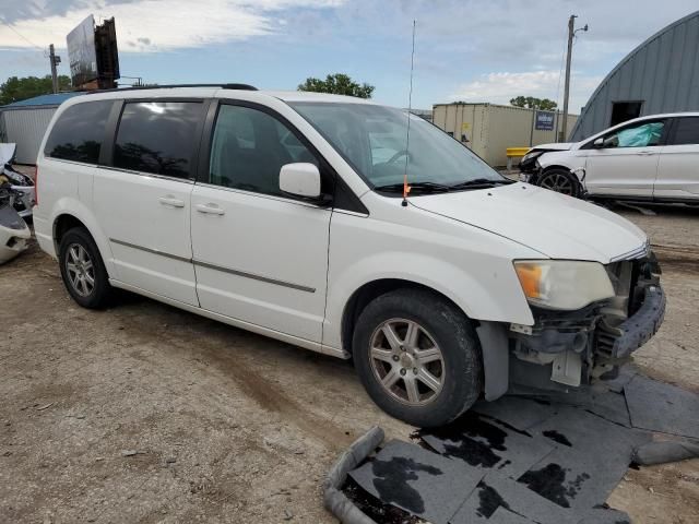 2010 Chrysler Town & Country Touring