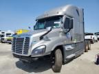 2016 Freightliner Cascadia 125