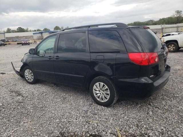 2009 Toyota Sienna CE