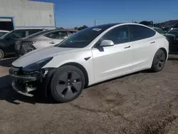 Tesla Vehiculos salvage en venta: 2022 Tesla Model 3