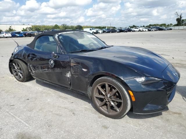 2016 Mazda MX-5 Miata Grand Touring