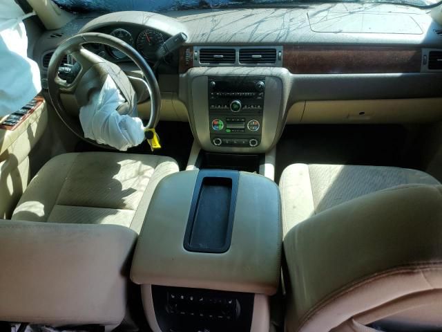 2011 GMC Yukon XL C1500 SLE