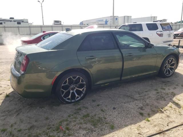 2018 Chrysler 300 Touring