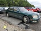 1999 Lexus LS 400